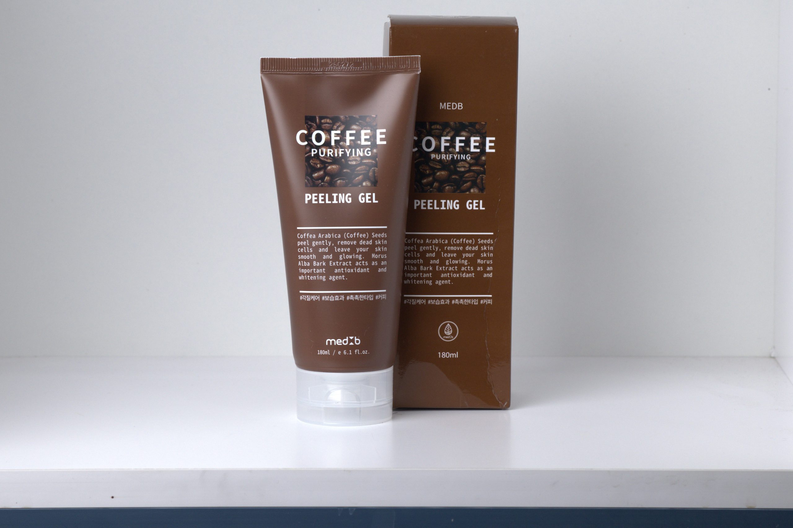 Gel tẩy tế bào chết tinh chất cafe 180ml (medxb) - Ảnh 2
