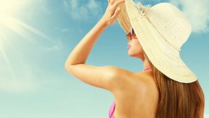 cach-cham-soc-da-khi-di-boi