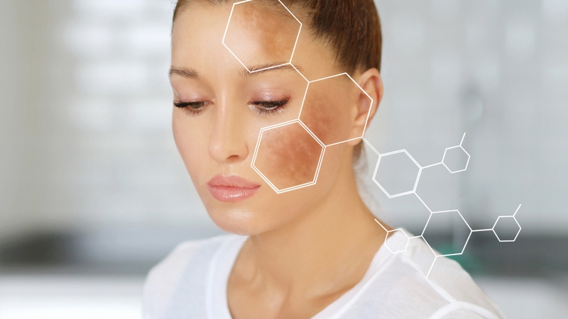 Da Nám Có Nên Dùng Retinol Không