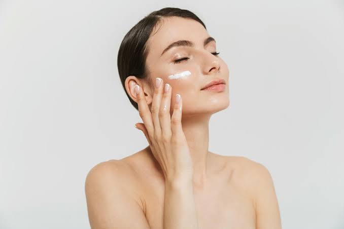 Da Nám Có Nên Dùng Azelaic Acid Không